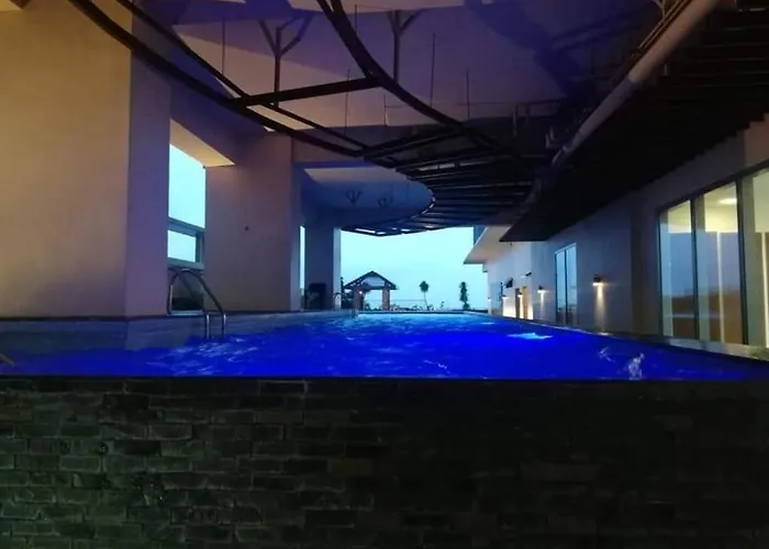 Grand Riviera Suites Infront Of Us Embassy - 2Br Manila