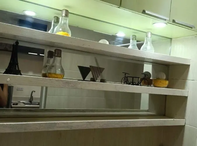 Aparthotel Grand Riviera Suites Infront Of Us Embassy - 2Br Manila